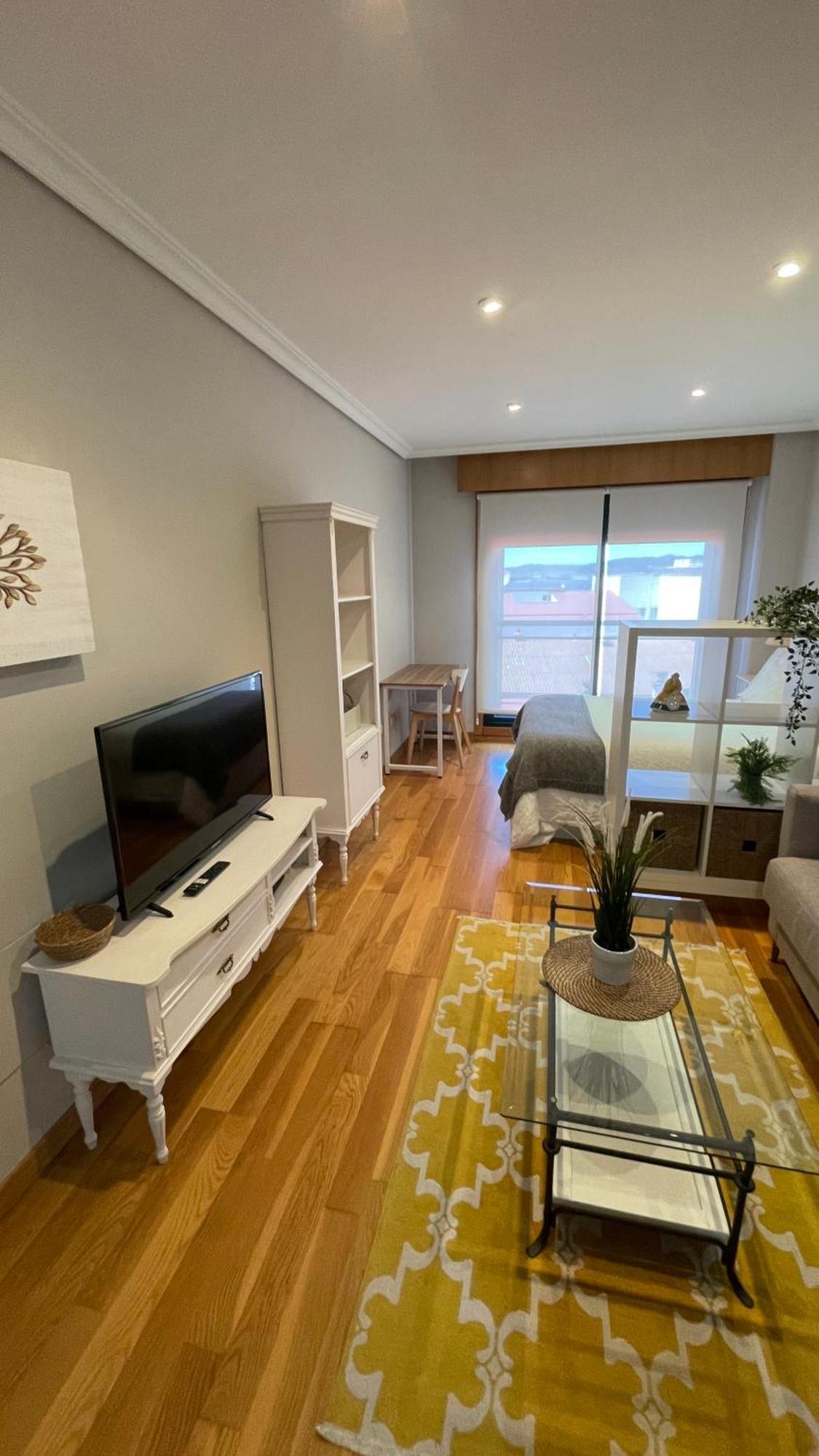 Estudio Centrico Con Garaje Y Vistas Al Mar. Vigo Exteriör bild